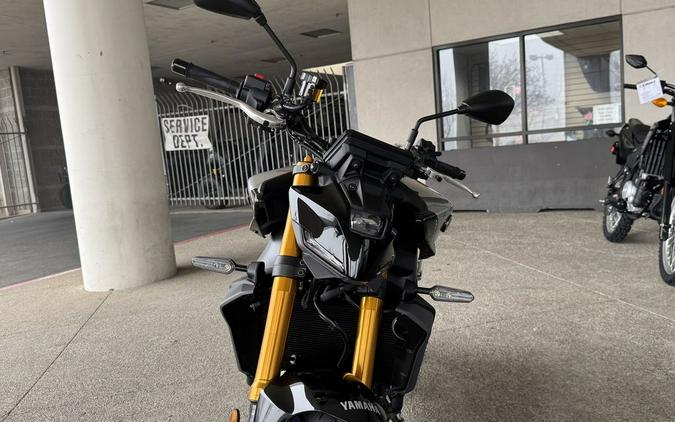 2025 Yamaha MT-09 SP