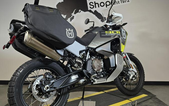 2027 HUSQVARNA NORDEN 901 EXPEDITION