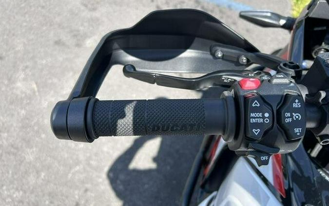 2025 Ducati Desert X Rally