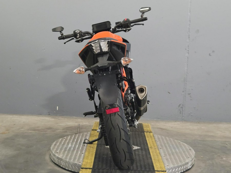 2023 KTM 390 Duke