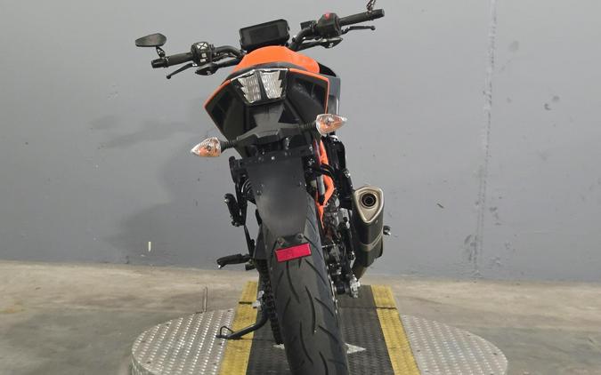 2023 KTM 390 Duke