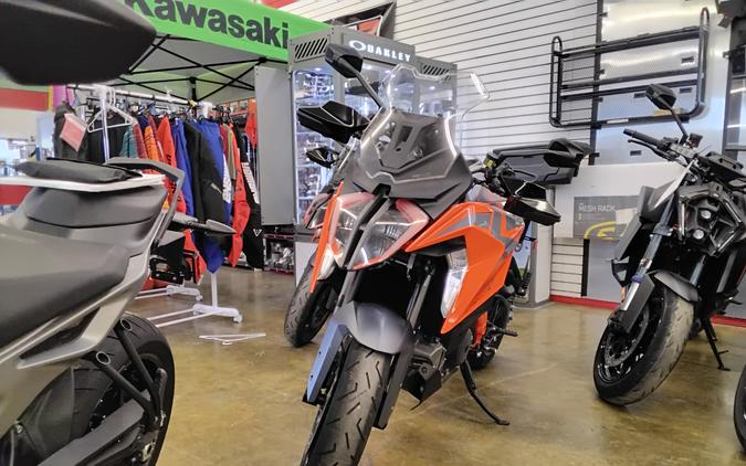 2023 Super Duke 1290 GT - KTM
