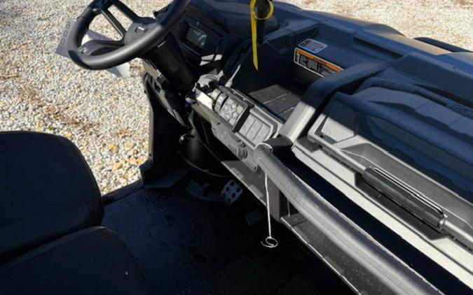 2026 Can-Am Defender XT HD9