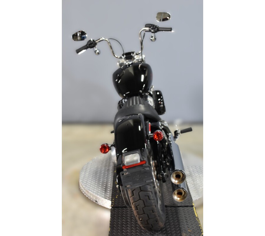 2023 Harley-Davidson Softail Standard FXST