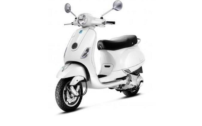 2012 LX 150 i.e. White - Vespa
