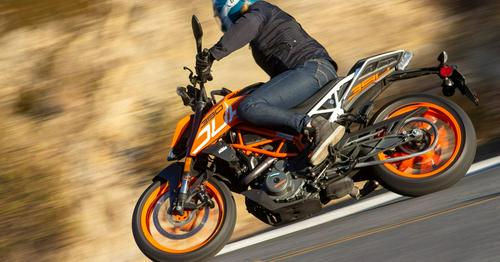 2018 KTM 390 Duke Long-term Review https://t.co/HlsGp1hHxH...