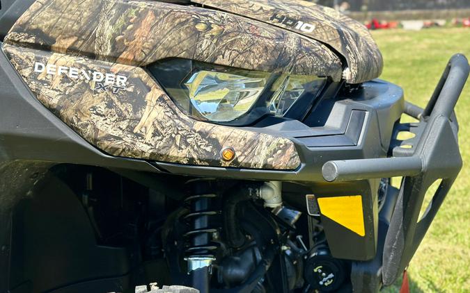 2022 Can-Am Defender XT HD10