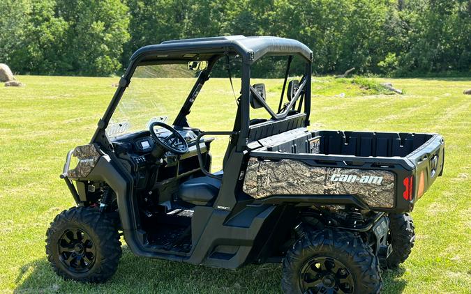 2022 Can-Am Defender XT HD10