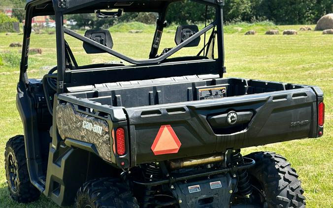 2022 Can-Am Defender XT HD10