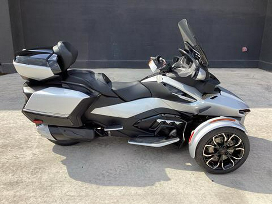 2023 Can-Am Spyder RT Limited