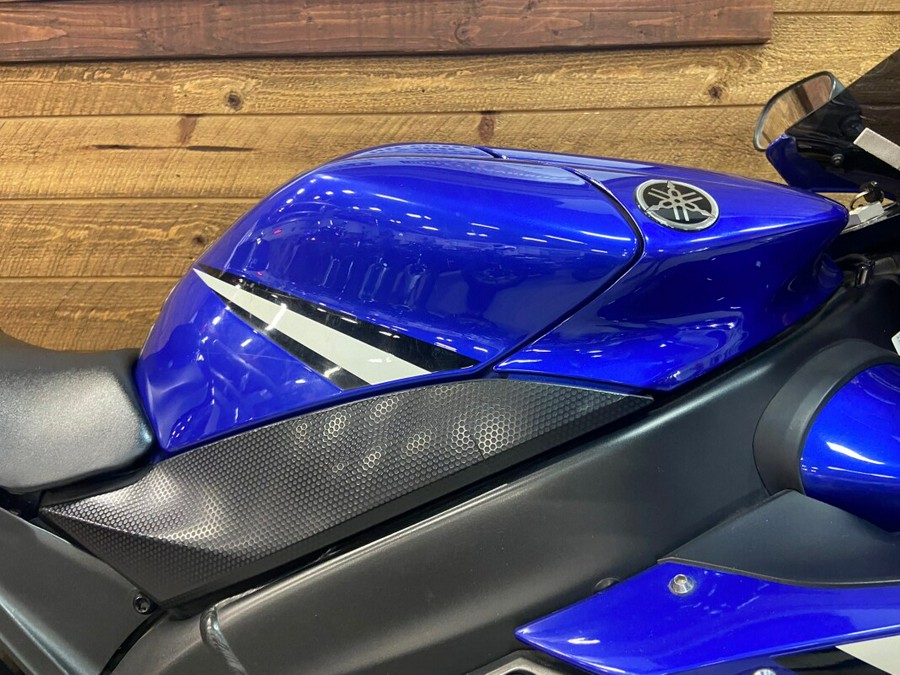 2006 YAMAHA YZF-R1