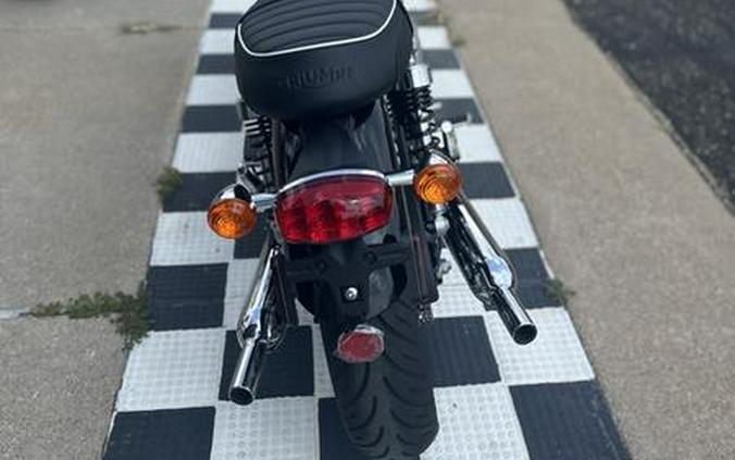 2024 Triumph Bonneville T120 Stealth Edition