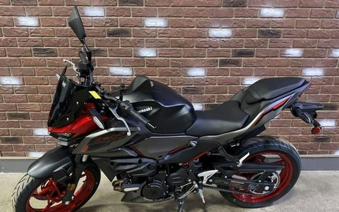 2025 Kawasaki Z500 SE ABS