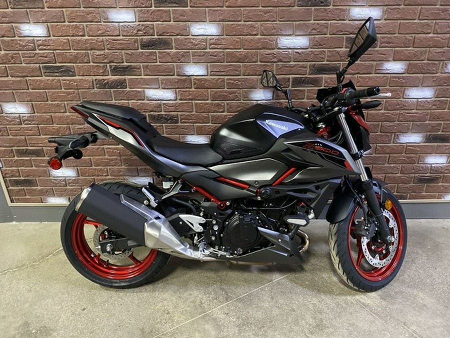 2025 Kawasaki Z500 SE ABS