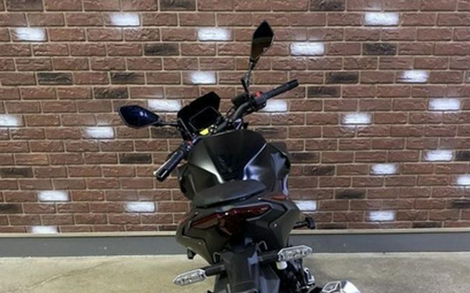 2025 Kawasaki Z500 SE ABS