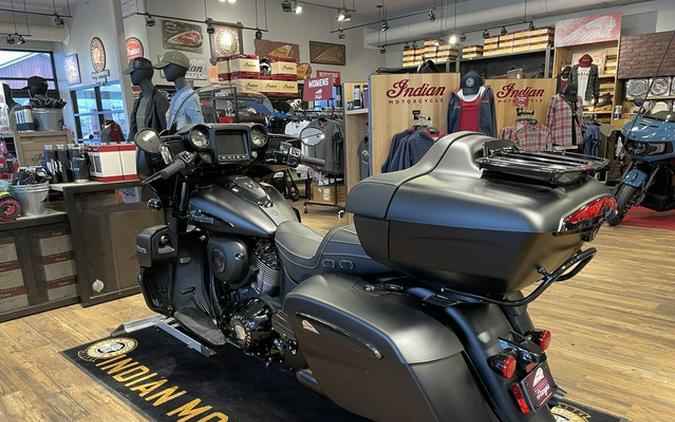 2026 Indian Roadmaster Dark Horse W/Powerband Audio Black Sm