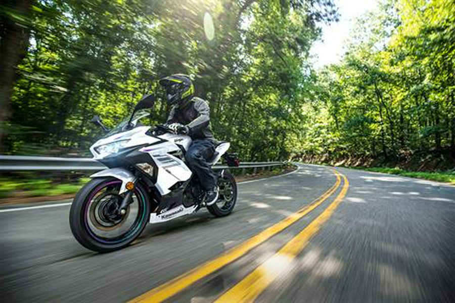 2023 Kawasaki Ninja 400