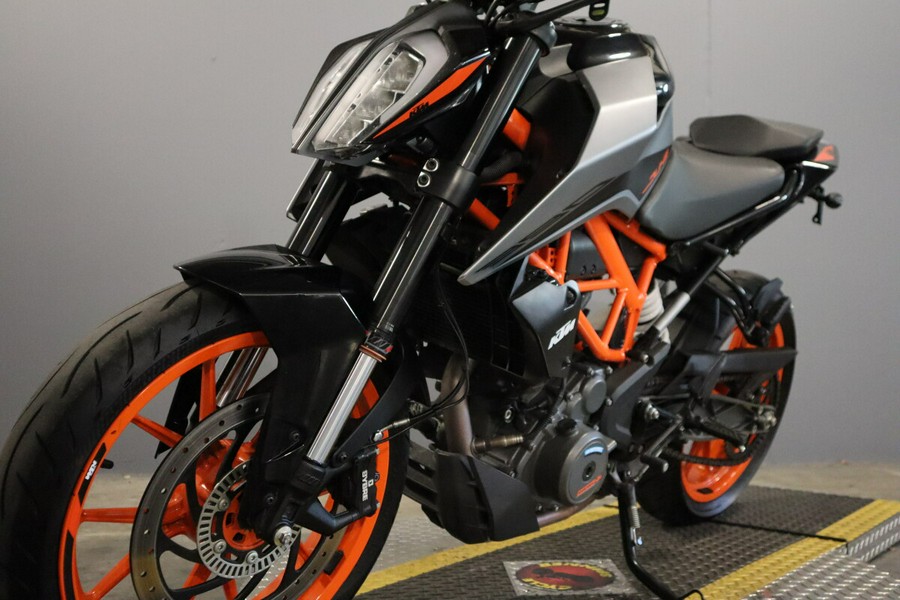 2022 KTM 390 DUKE