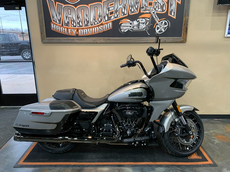 2023 Harley-Davidson CVO Road Glide