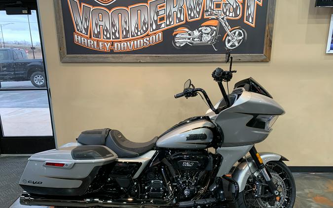 2023 Harley-Davidson CVO Road Glide