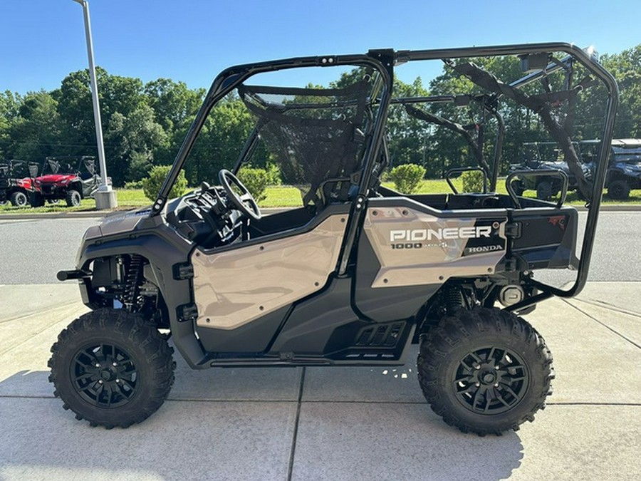 2023 Honda Pioneer 1000-5 Deluxe