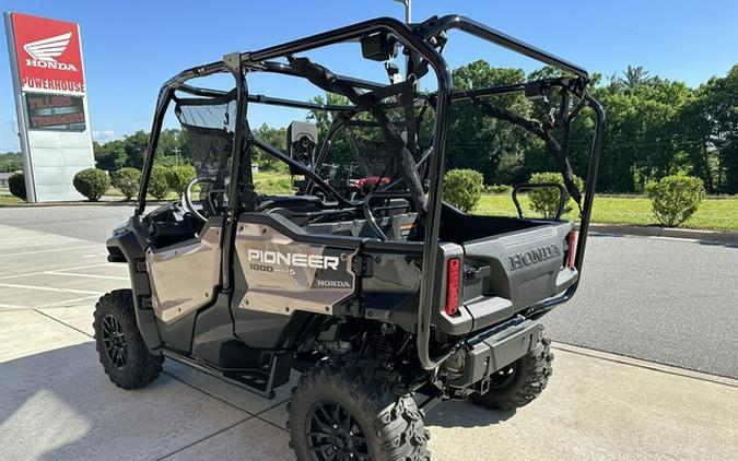 2023 Honda Pioneer 1000-5 Deluxe