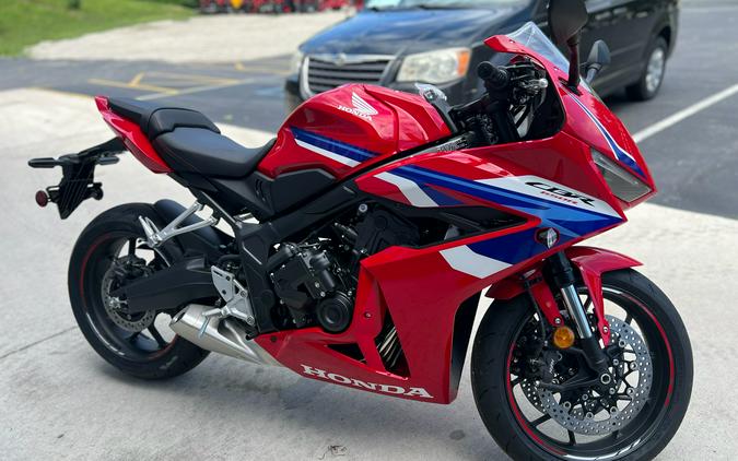 2026 Honda CBR650R E-Clutch