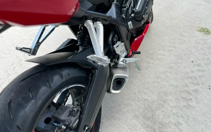 2026 Honda CBR650R E-Clutch