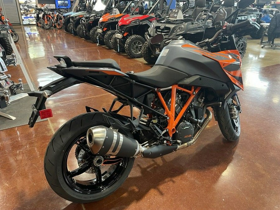 2024 KTM 1290 Super Duke GT