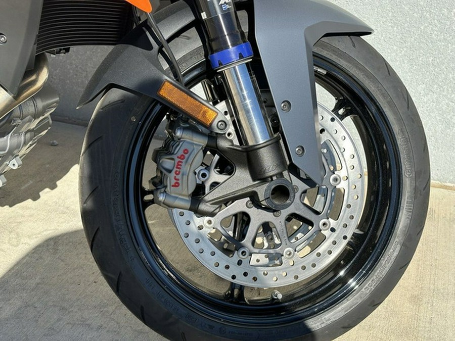 2024 KTM 1290 Super Duke GT