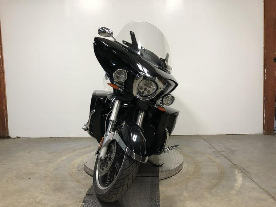 2015 Victory Motorcycles® Cross Country Tour® Gloss Black