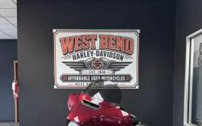2014 Harley-Davidson Street Glide Special Mysterious Red