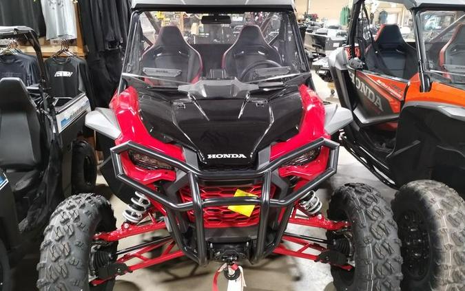 2022 Honda® Talon 1000R Fox Live Valve