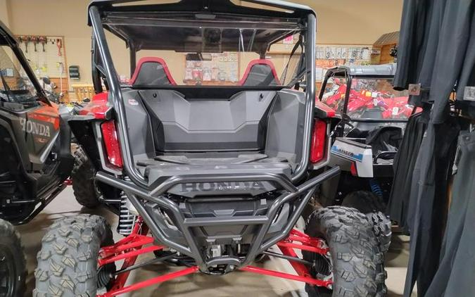 2022 Honda® Talon 1000R Fox Live Valve