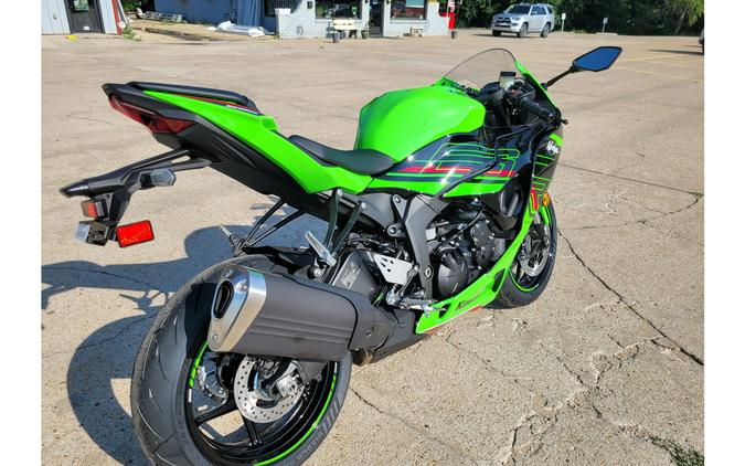 2024 Kawasaki ZX636JRFAN