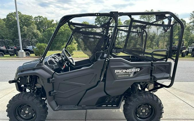 2024 Honda Pioneer 1000-5