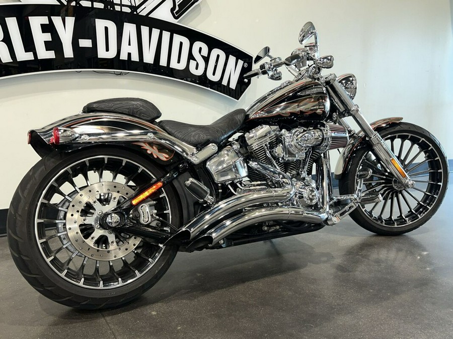 2014 Harley-Davidson CVO Breakout