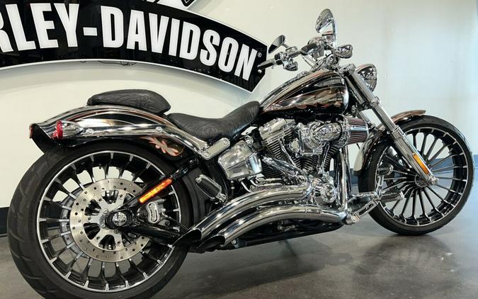 2014 Harley-Davidson CVO Breakout