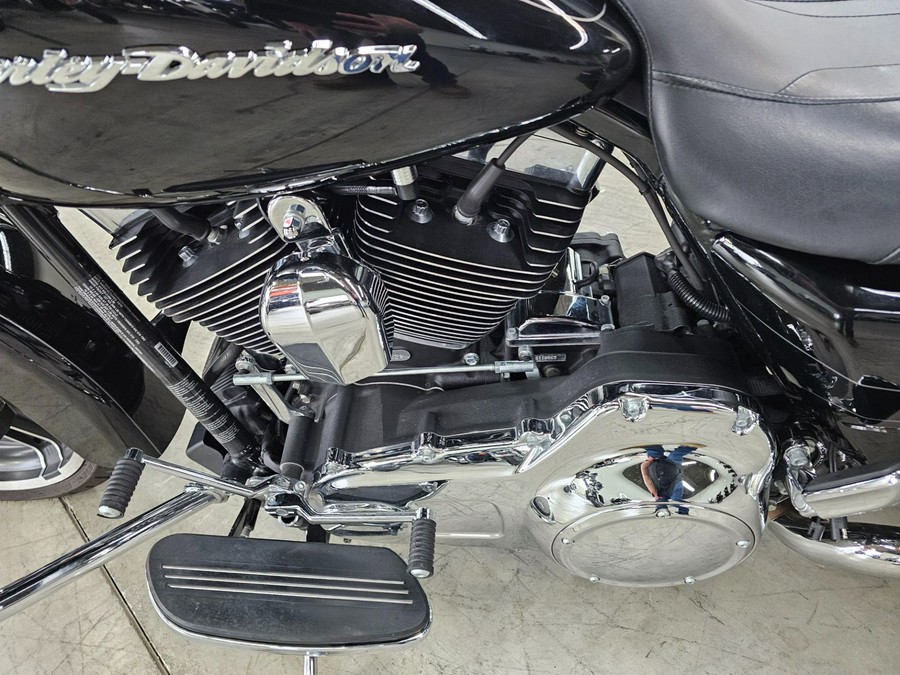 2016 Harley-Davidson Road Glide® Special