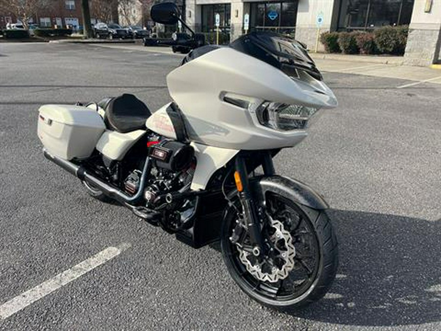 2024 Harley-Davidson CVO™ Road Glide® ST