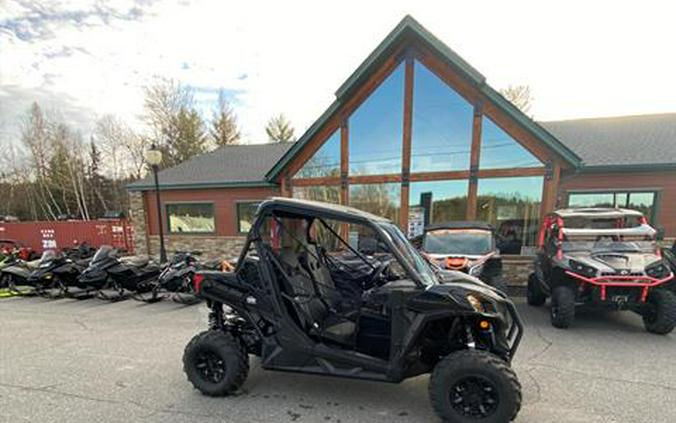 2025 Can-Am Maverick Trail DPS 700