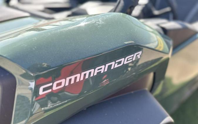 2023 Can-Am® Commander DPS 700