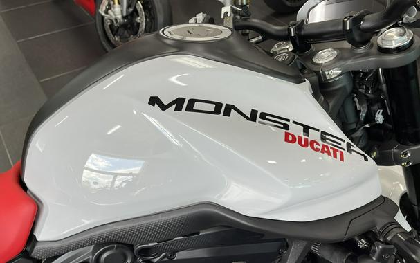 2024 Ducati Monster