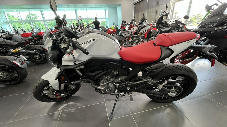 2024 Ducati Monster