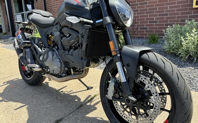 Ducati Monster+ 2025 M937+ SB010738