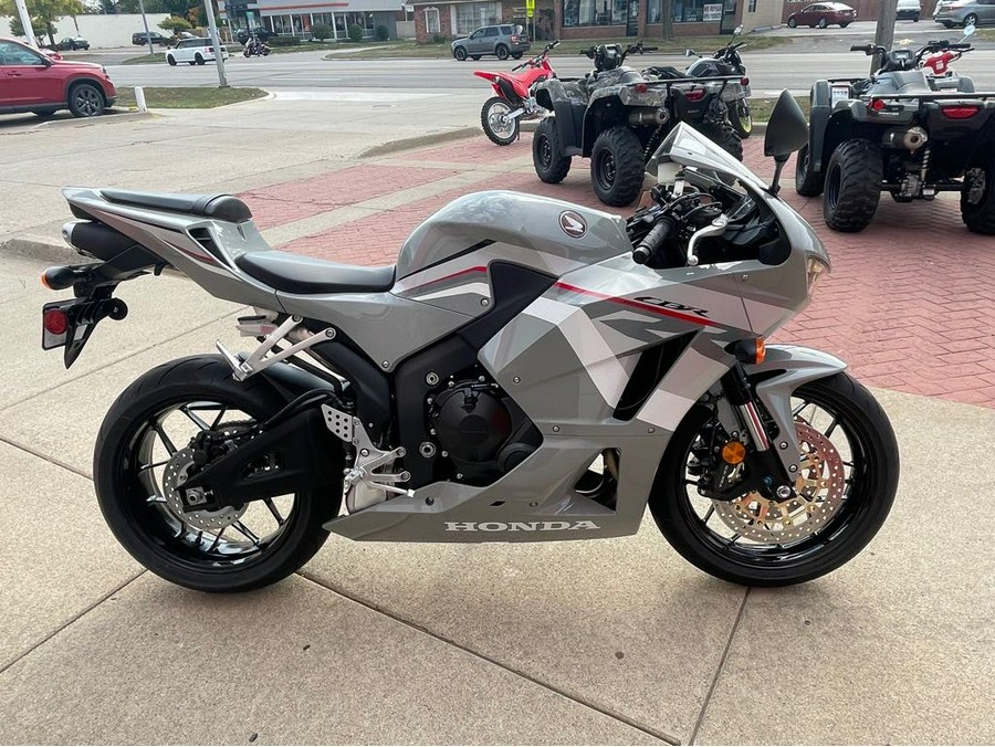 2026 Honda CBR600RR Base