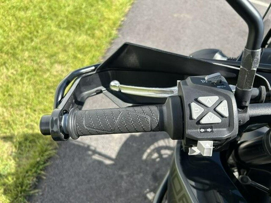 2022 Husqvarna Norden 901