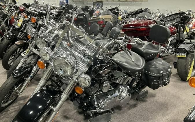 2011 Harley-Davidson Softail FLSTC - Heritage Classic