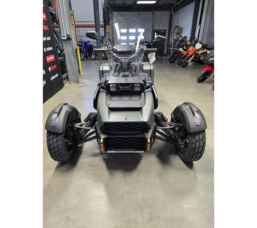 2025 Can-Am® Canyon Redrock