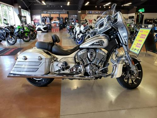 Quick review of 2018 Indian Chieftain Elite with big...